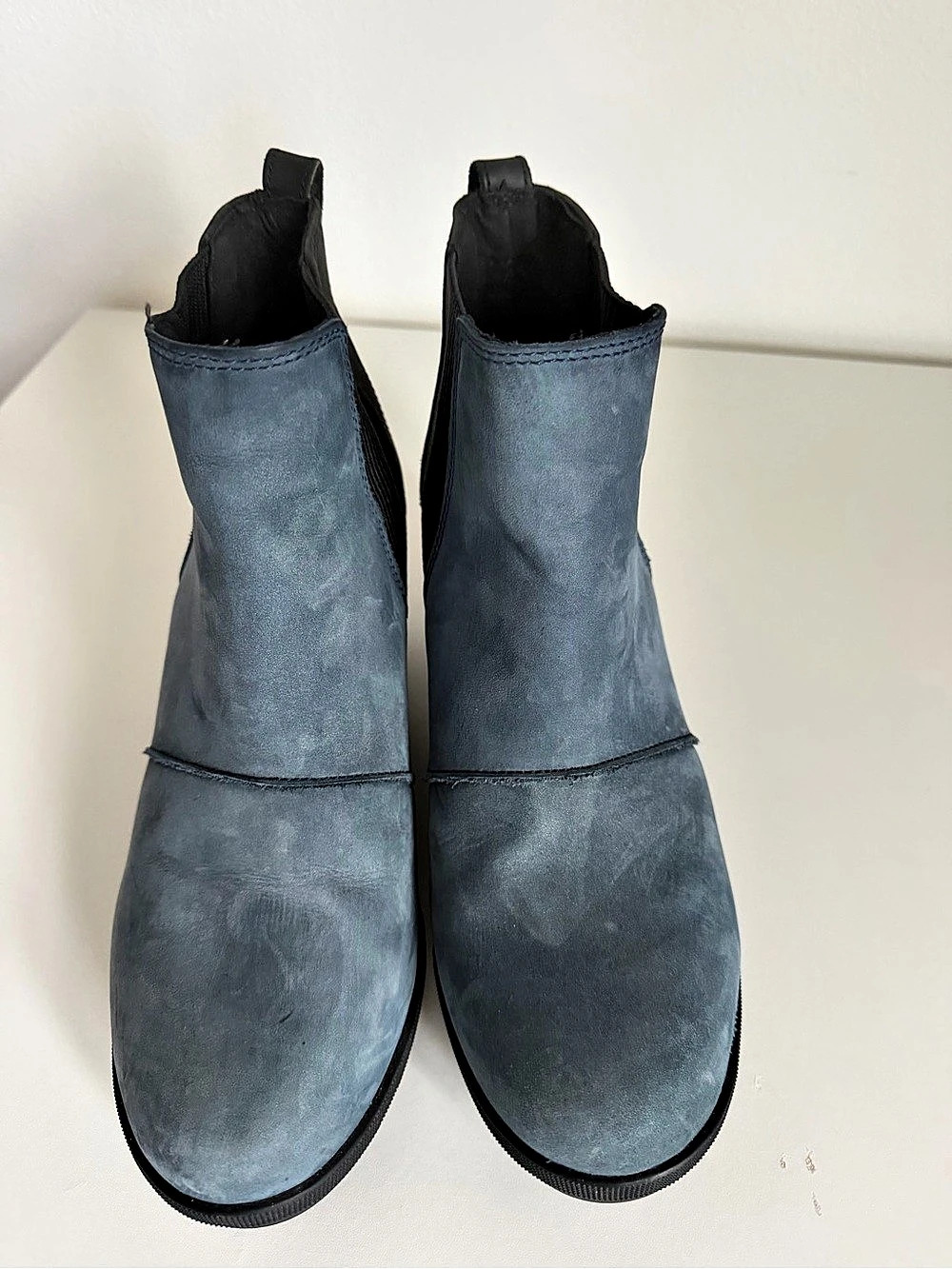 Sorel Out N About III City CBS Women's Blue & Black Ankle Boots US 8.5 Like New